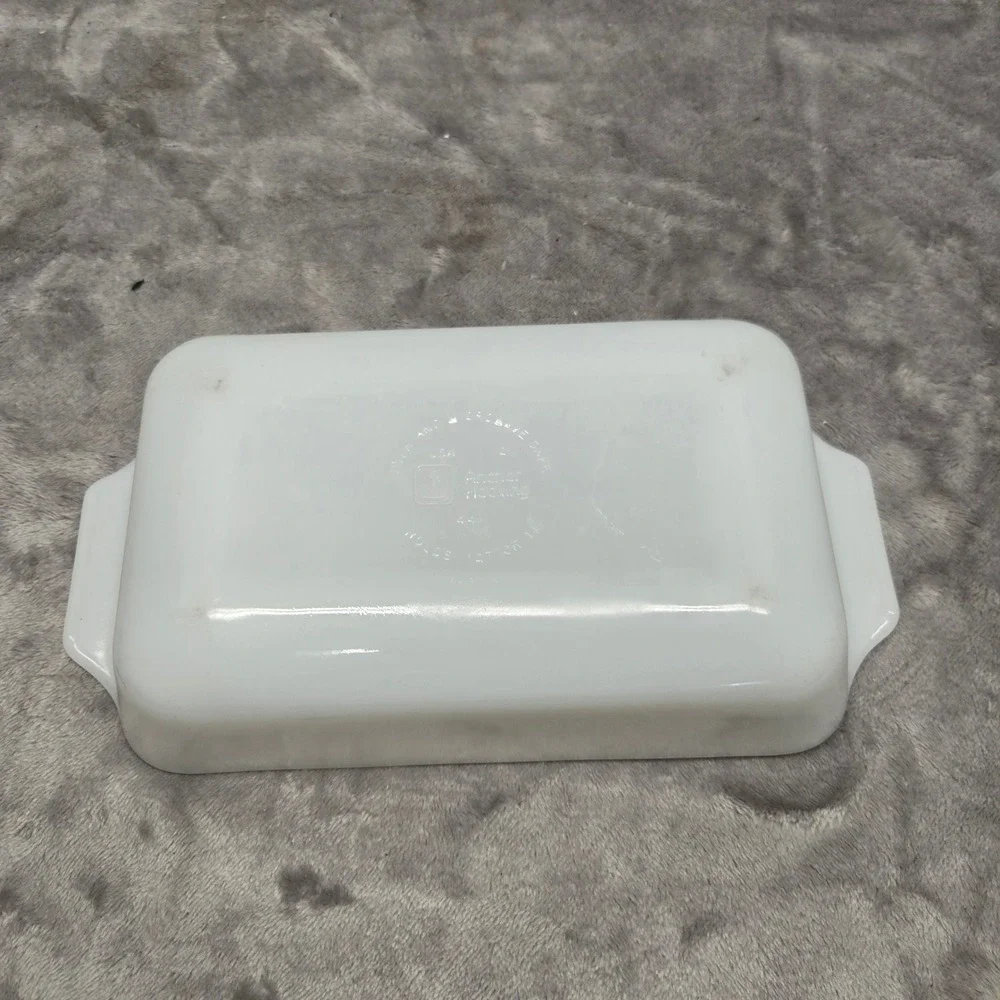 Anchor Hocking Country‎ Harvest Milk Glass Loaf Pan 1 Qt Vintage White Baker 441